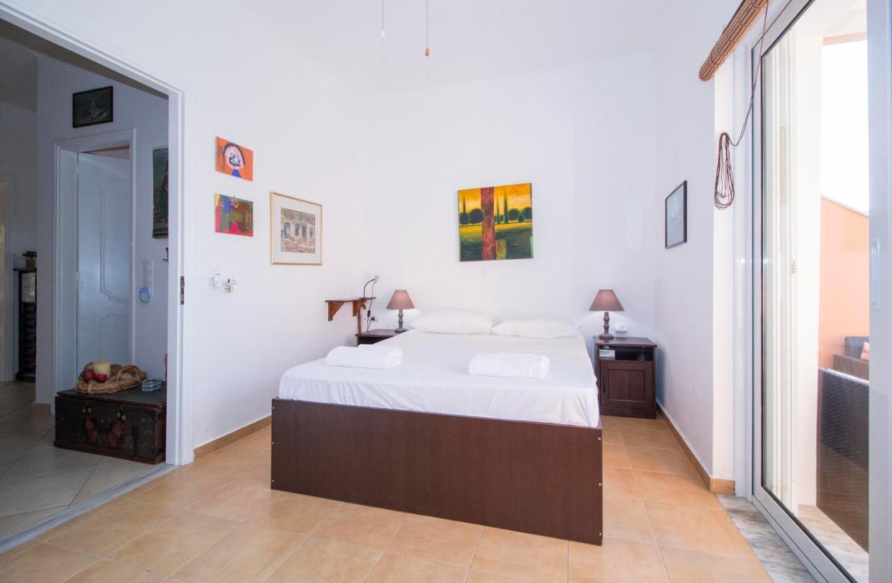 Laconian Collection Mavrovouni Beach House ギシオ エクステリア 写真