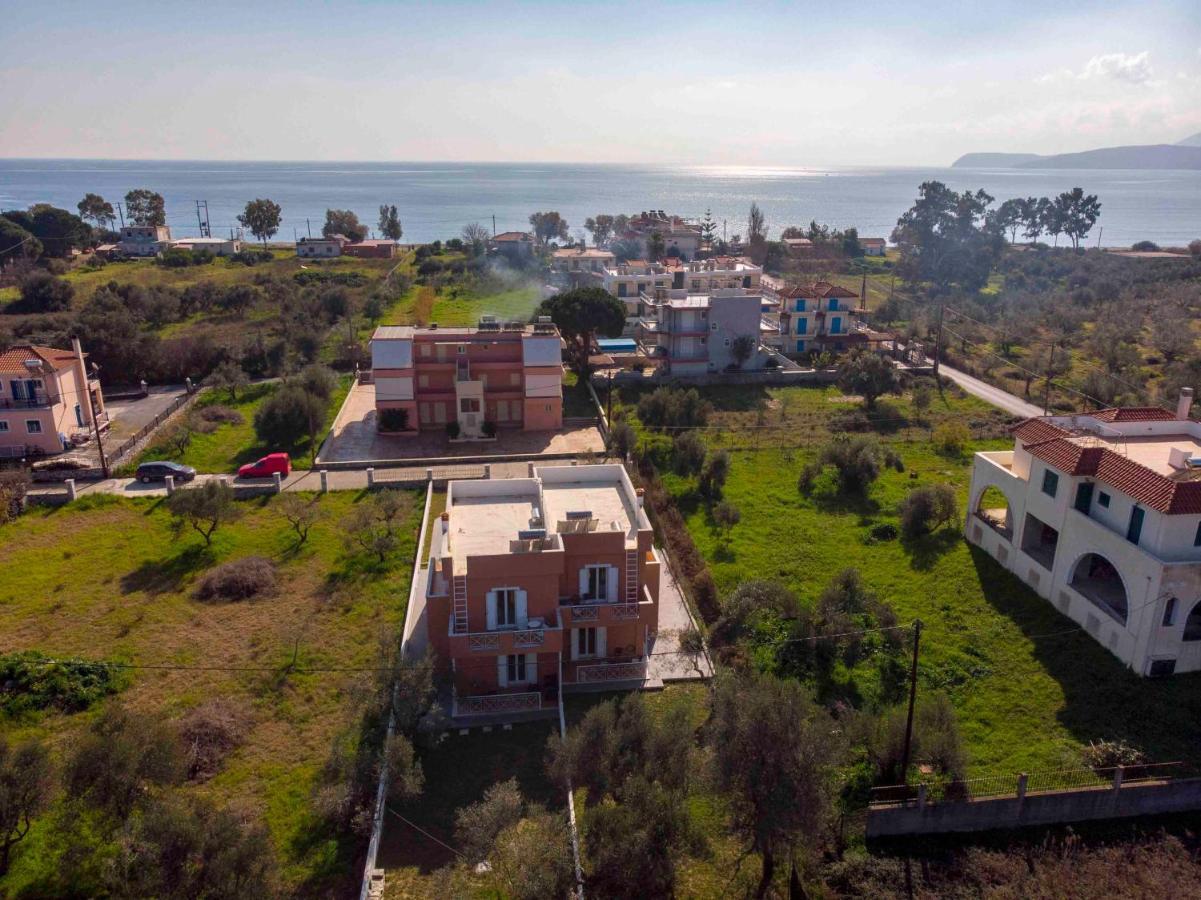 Laconian Collection Mavrovouni Beach House ギシオ エクステリア 写真